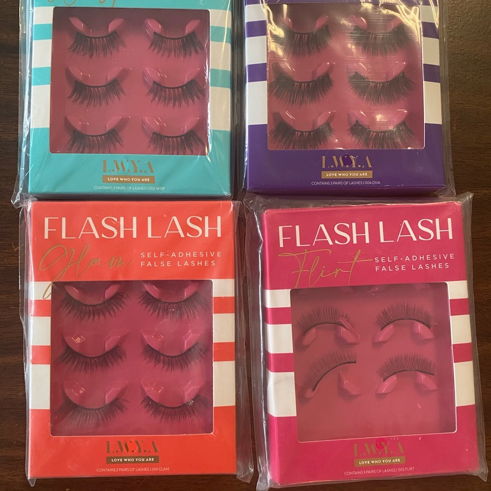 Flash Lash Self-Adhesive False Lashes - Black